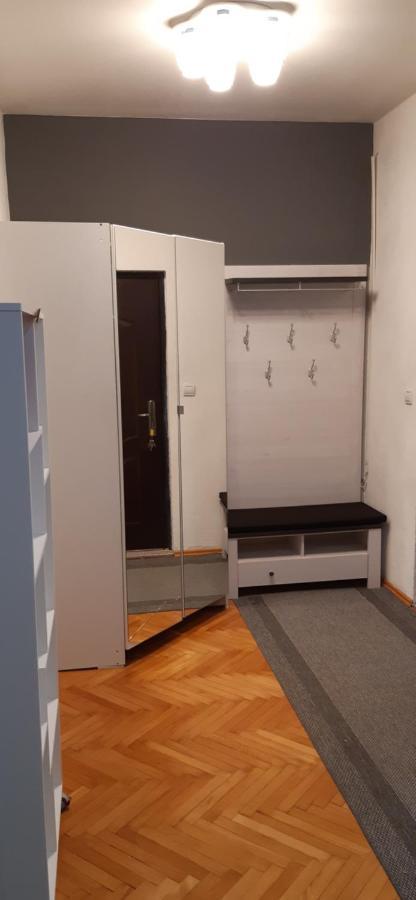 ספליט Cozy Apartment Mihaela With Balcony, Near Park Marjan & Old Town - Quiet Neighborhood מראה חיצוני תמונה